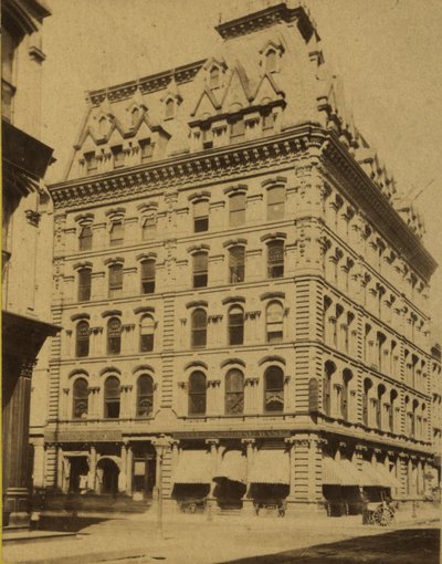 Singer Nähmaschinen-Gebäude. Fifth Street (Broadway) und Locust Street. Erbaut in den frühen 1870er Jahren von Woodward Stereoscopic Company